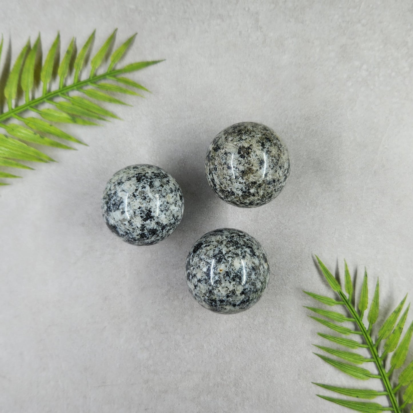 Granite Sphere 3cm
