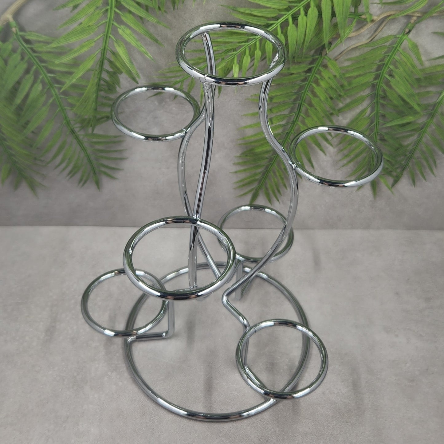 Metal 7 Sphere Stand