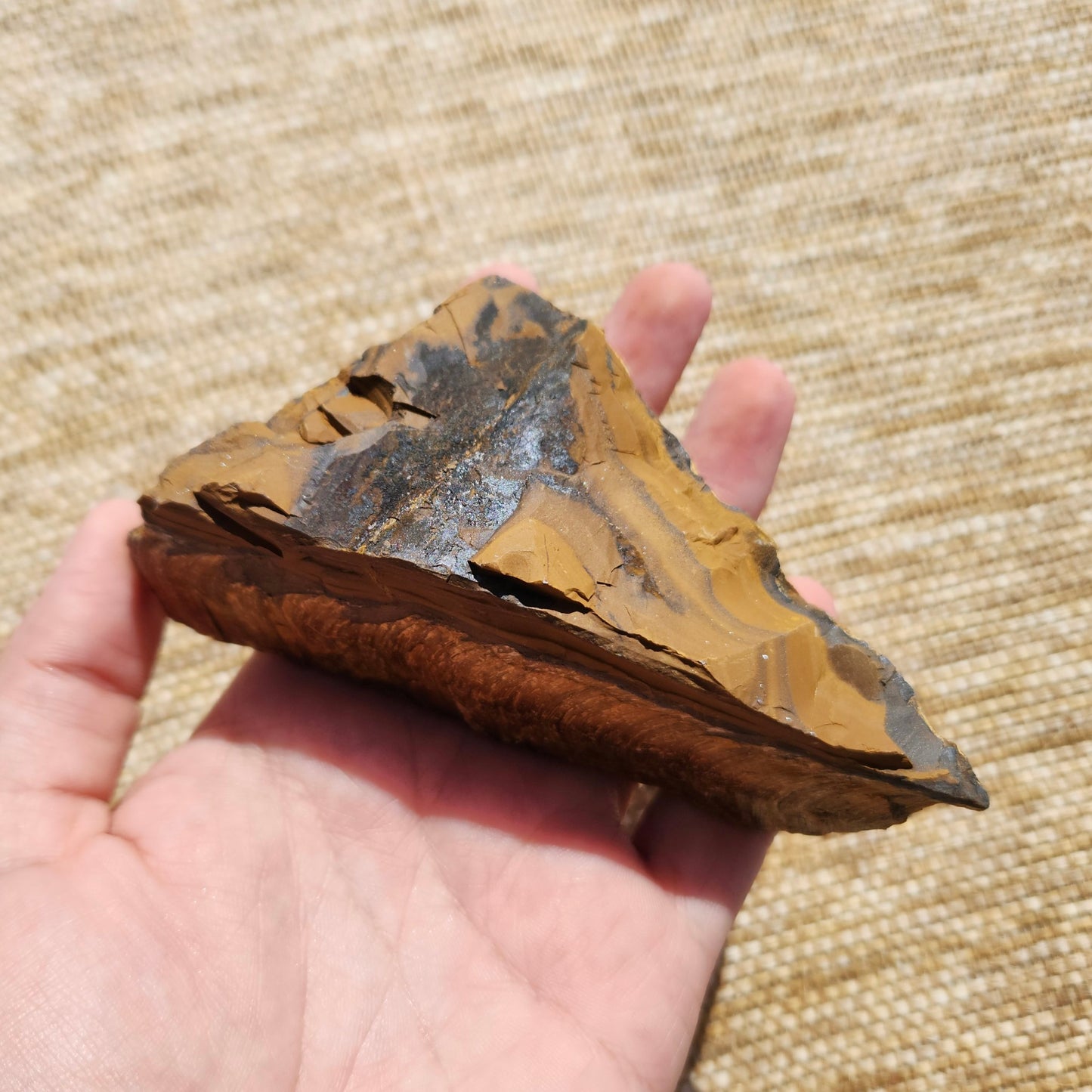 Tigers Eye Rough