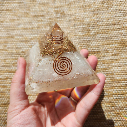 Orgonite Pyramid - Selenite