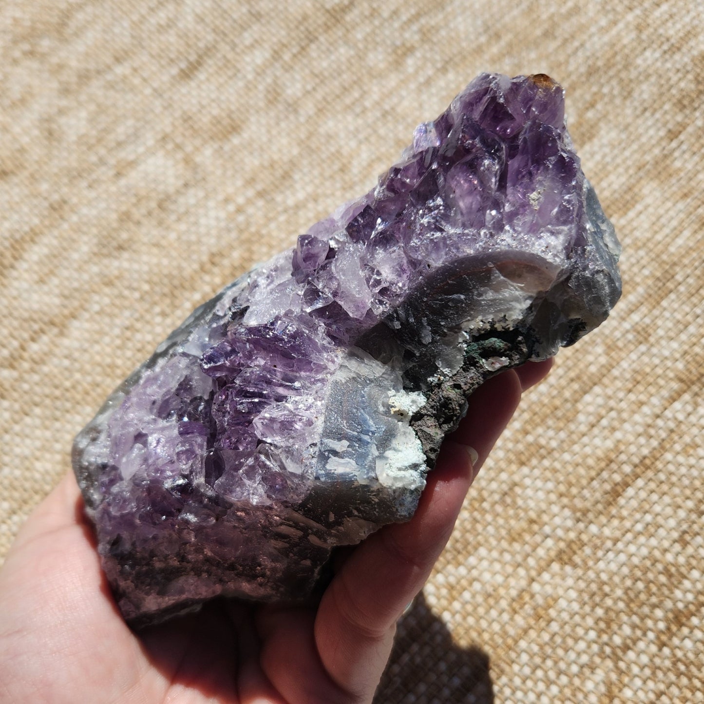 Amethyst Cluster 700g - Low Grade