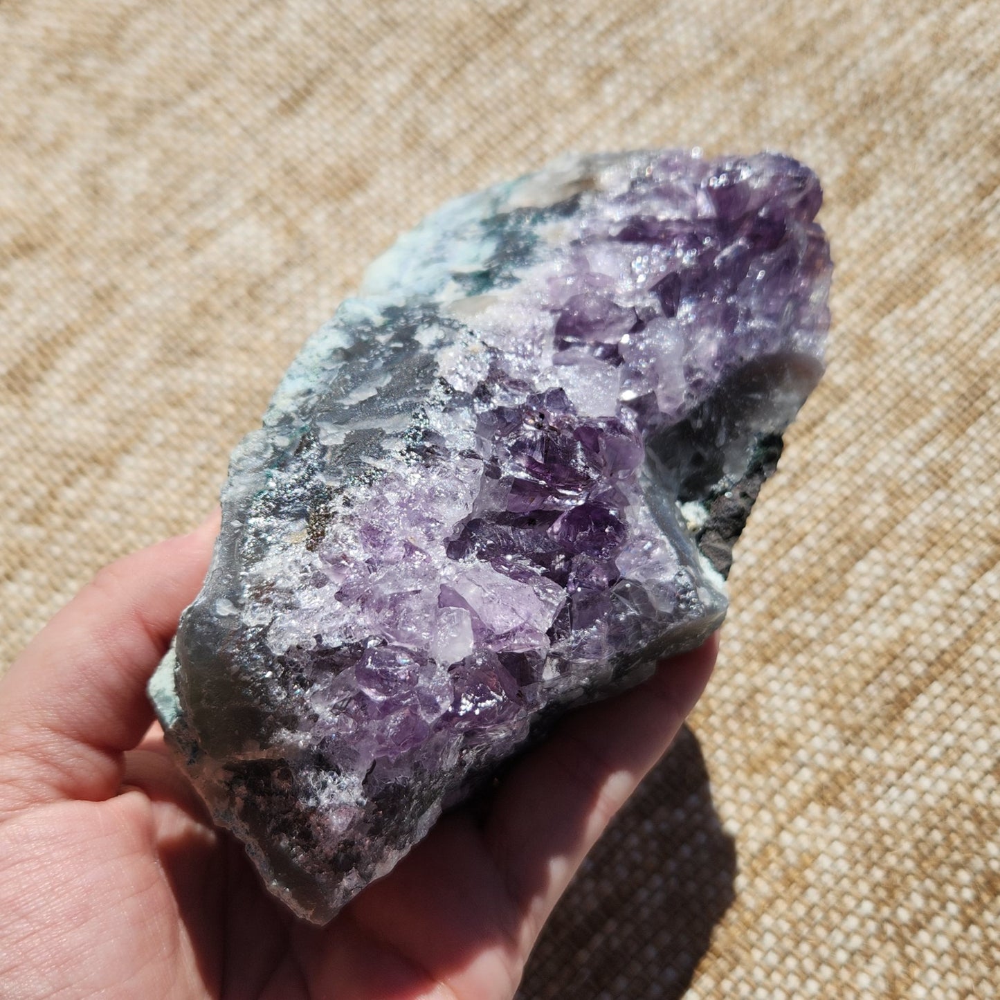 Amethyst Cluster 700g - Low Grade