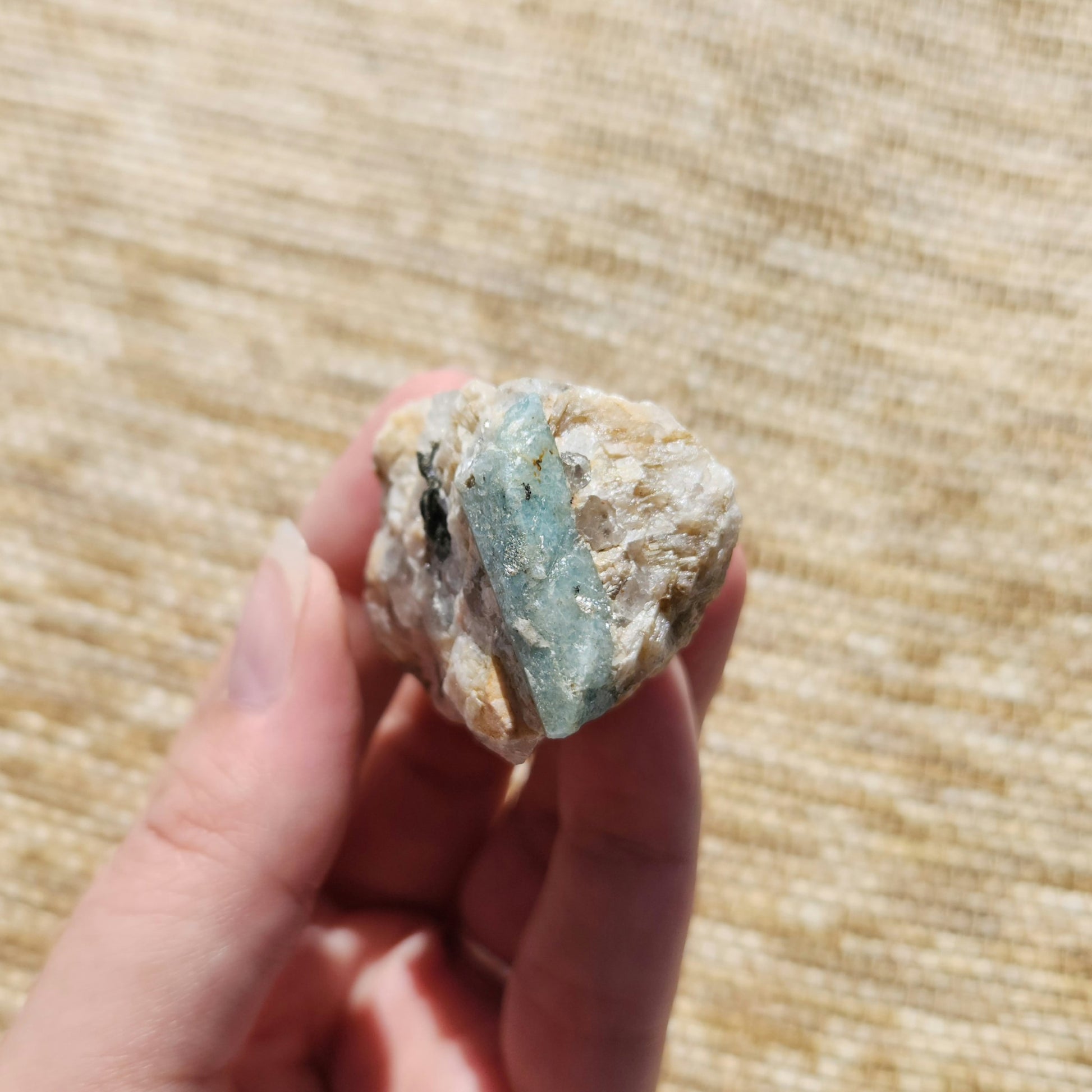 Aquamarine Rough on Matrix 49g