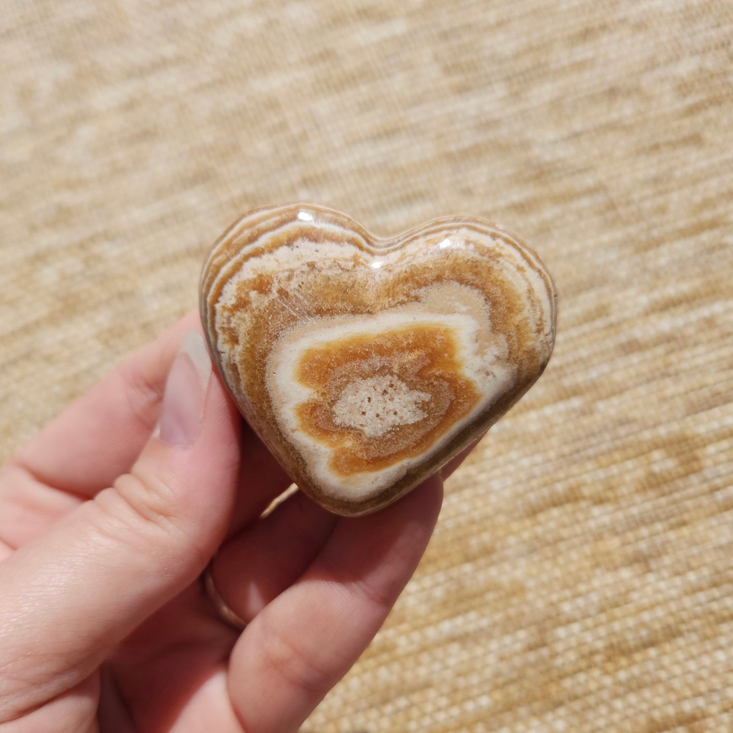 Aragonite Heart 53g