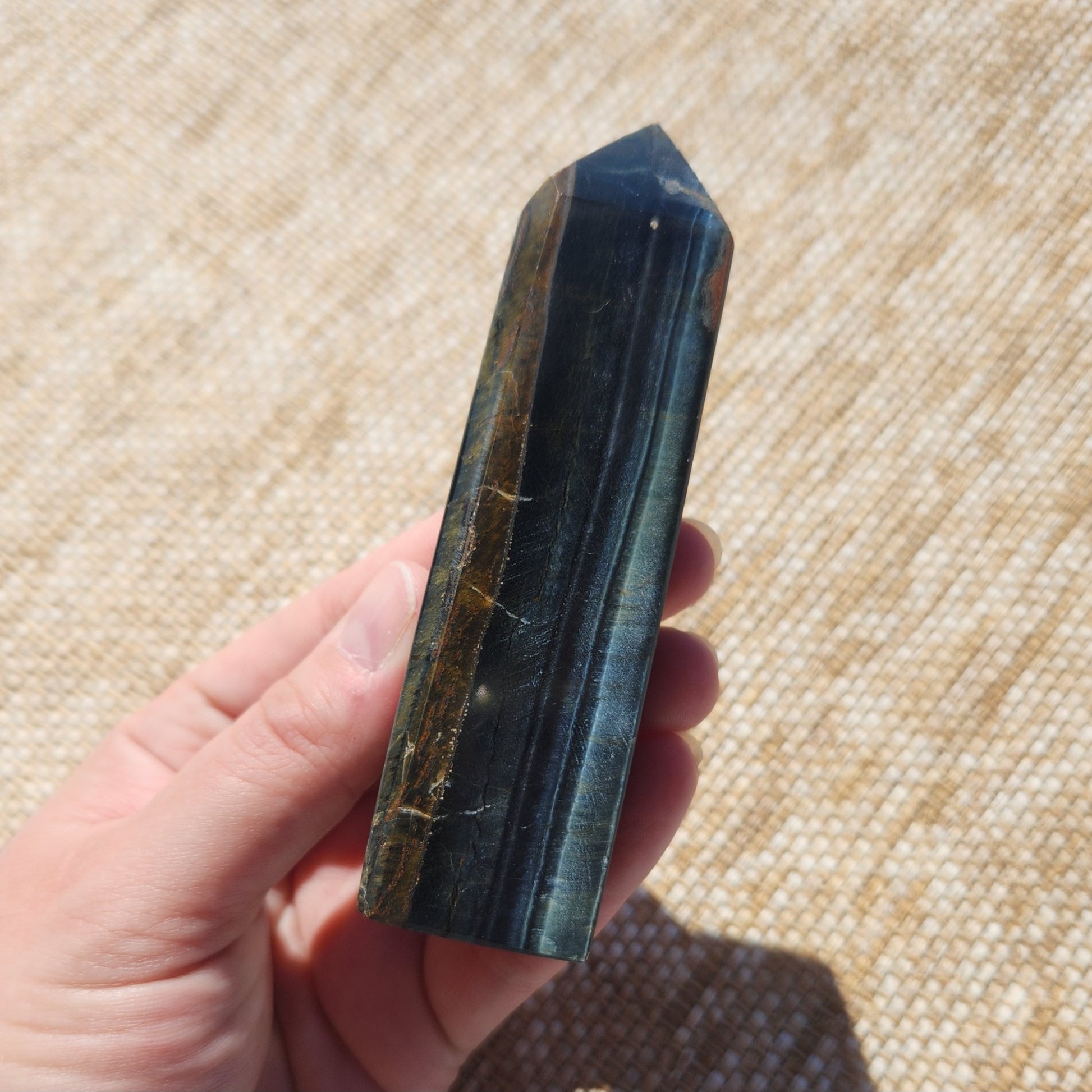 Blue Tigers Eye Generator 154g
