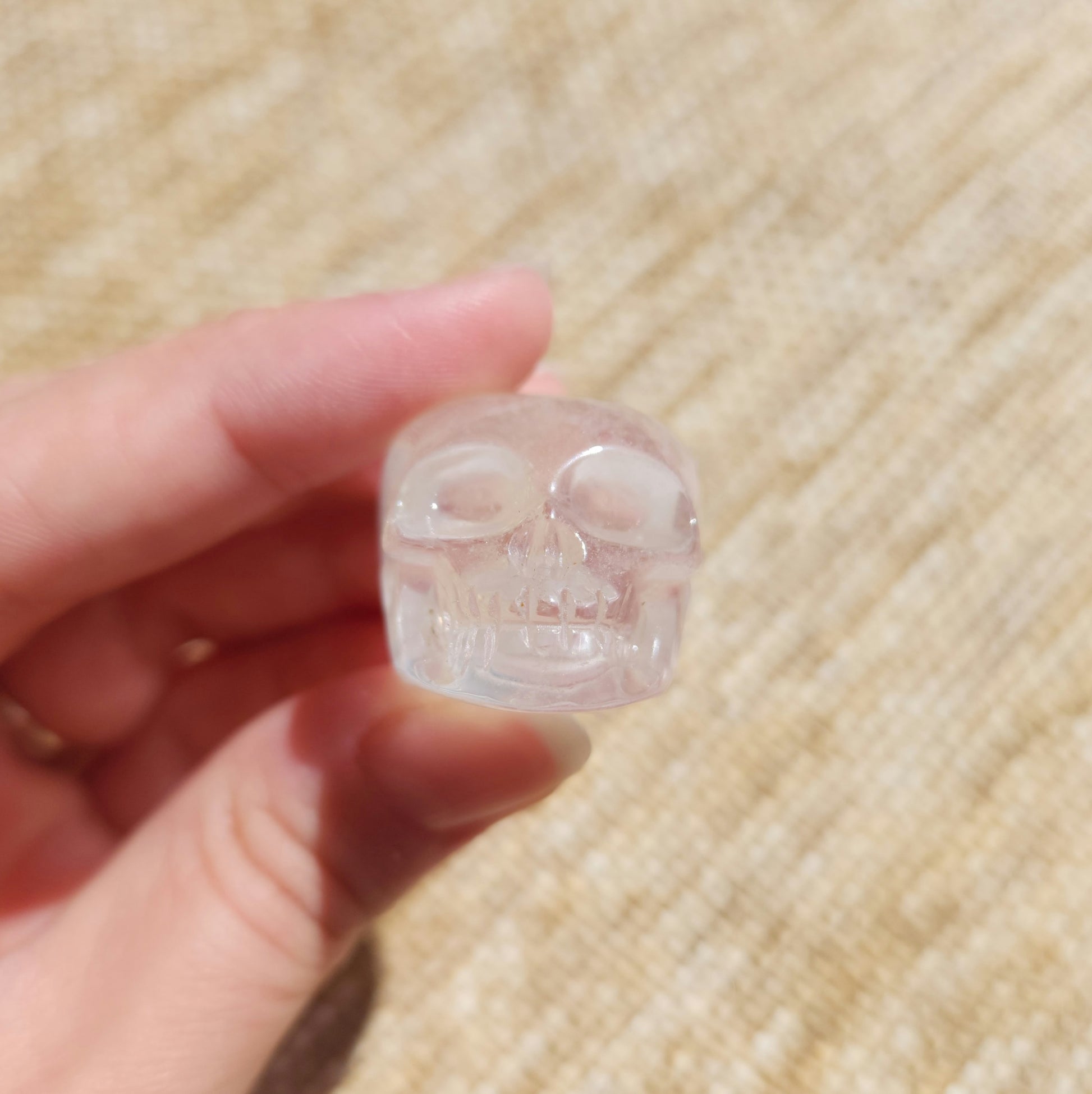 Clear Quartz Skull 3cm