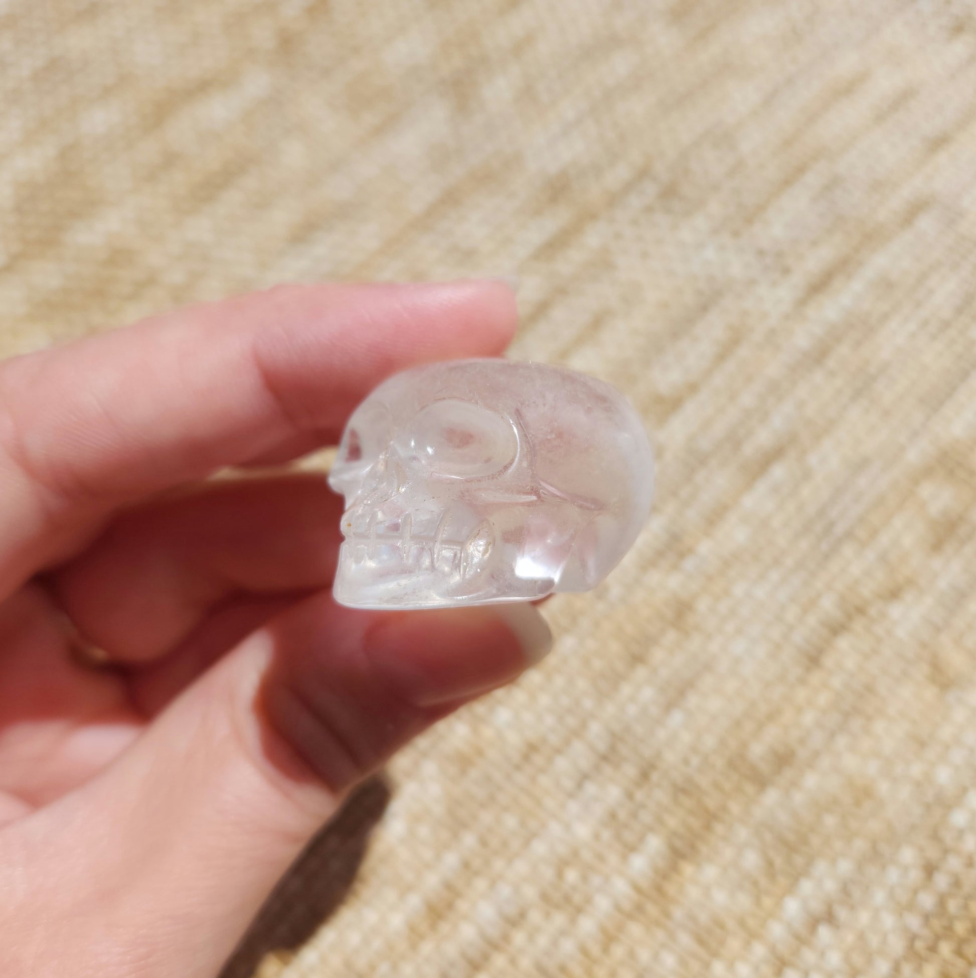 Clear Quartz Skull 3cm