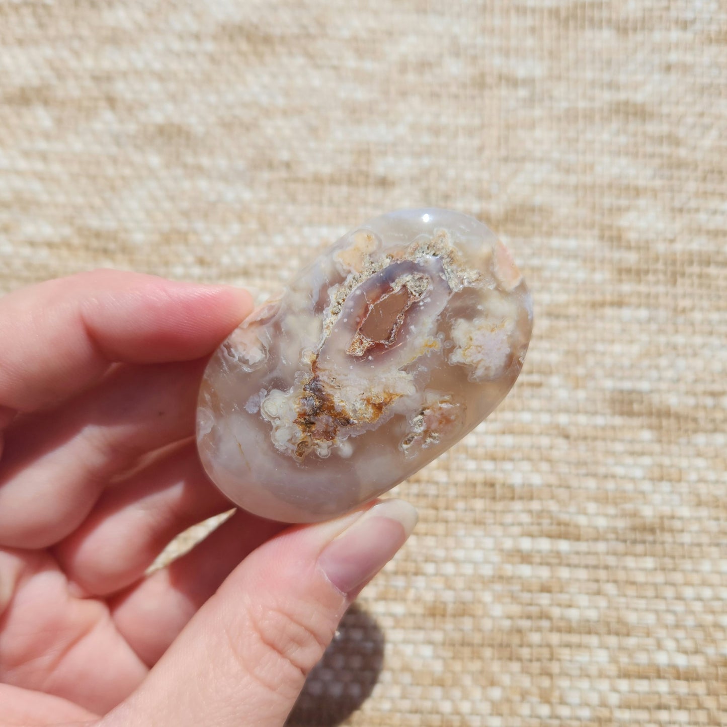 Flower Agate Palm Stone
