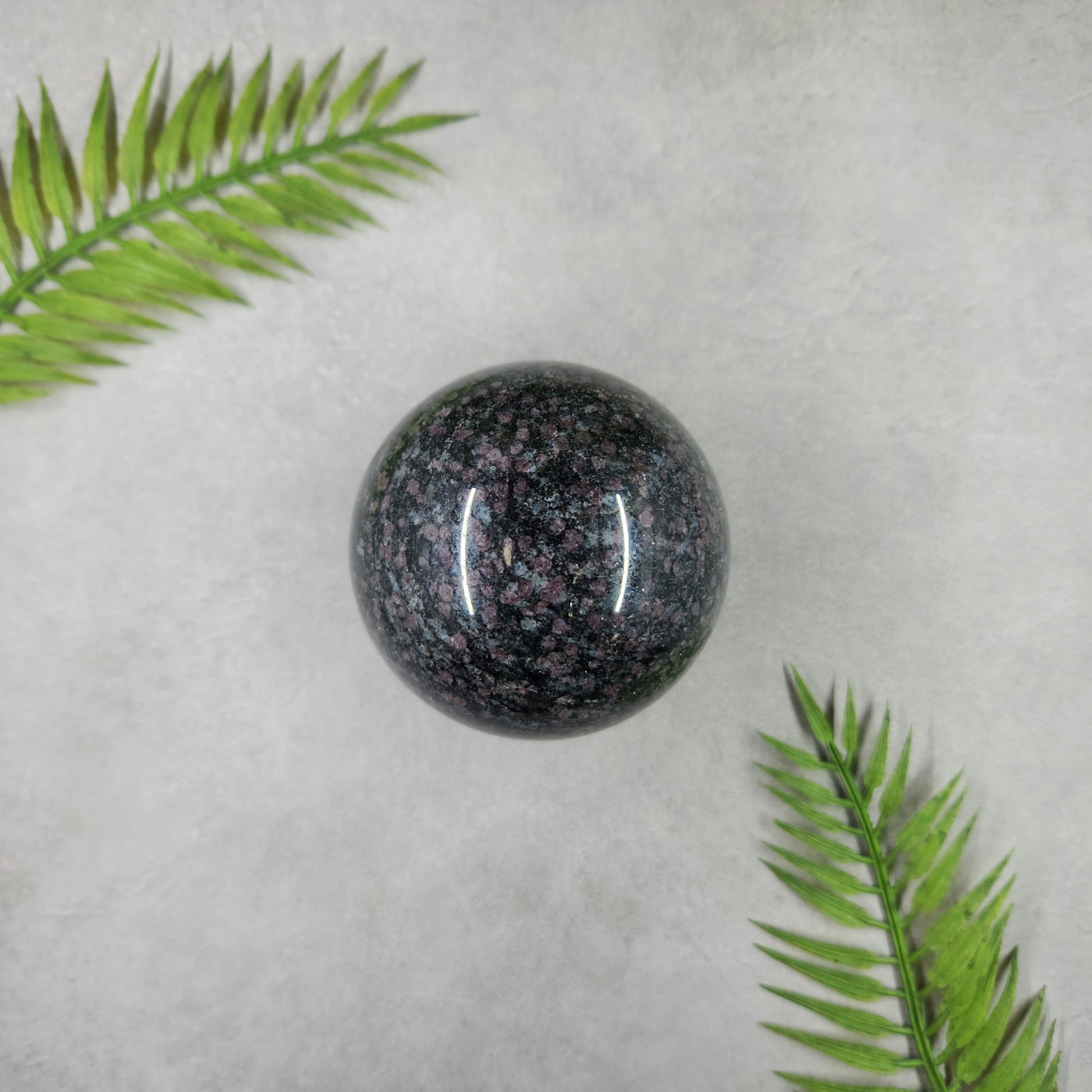 Garnet in Matrix Sphere 466g