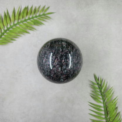 Garnet in Matrix Sphere 552g