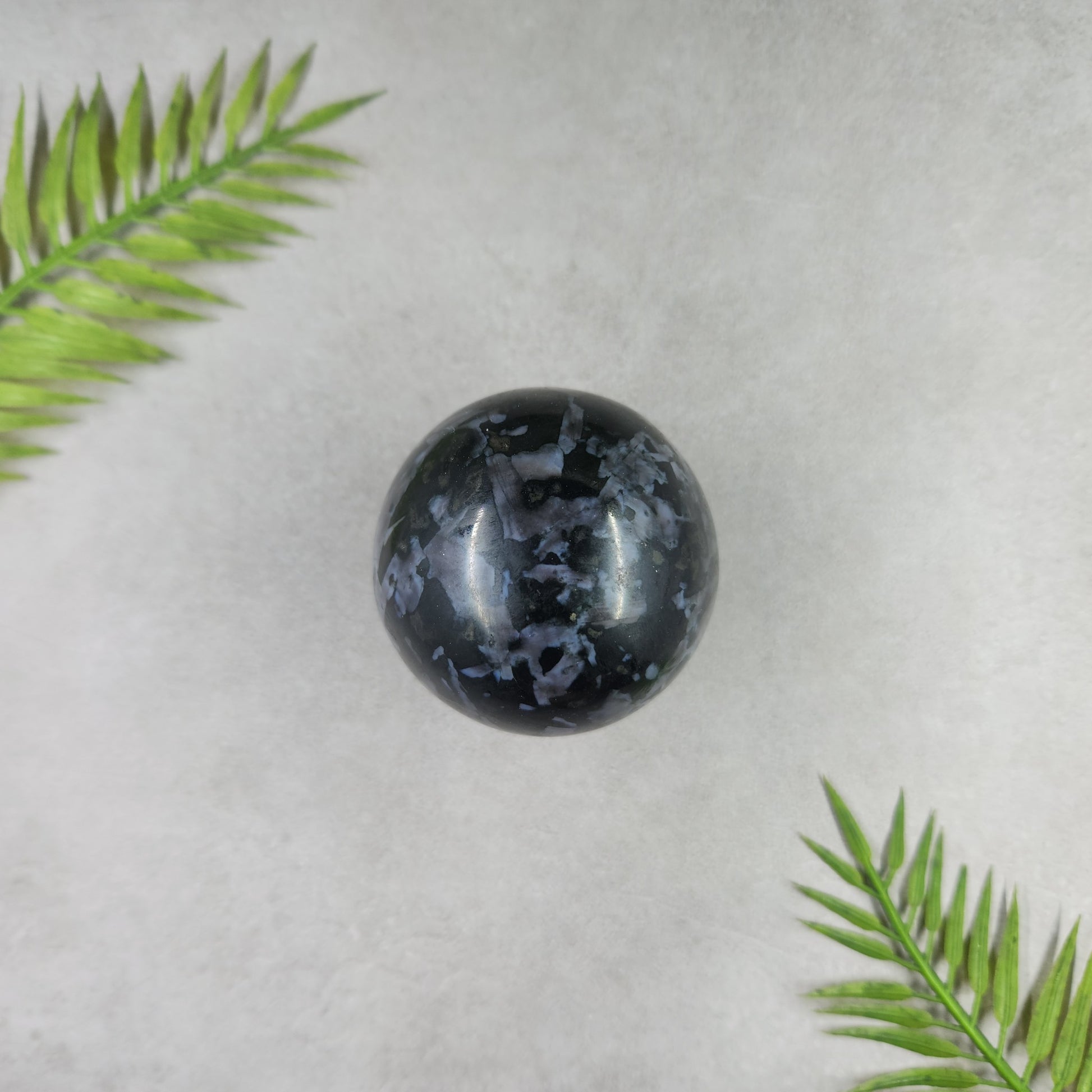 Indigo Gabbro Sphere 282g