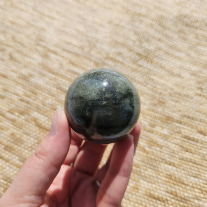 Labradorite Sphere 148g