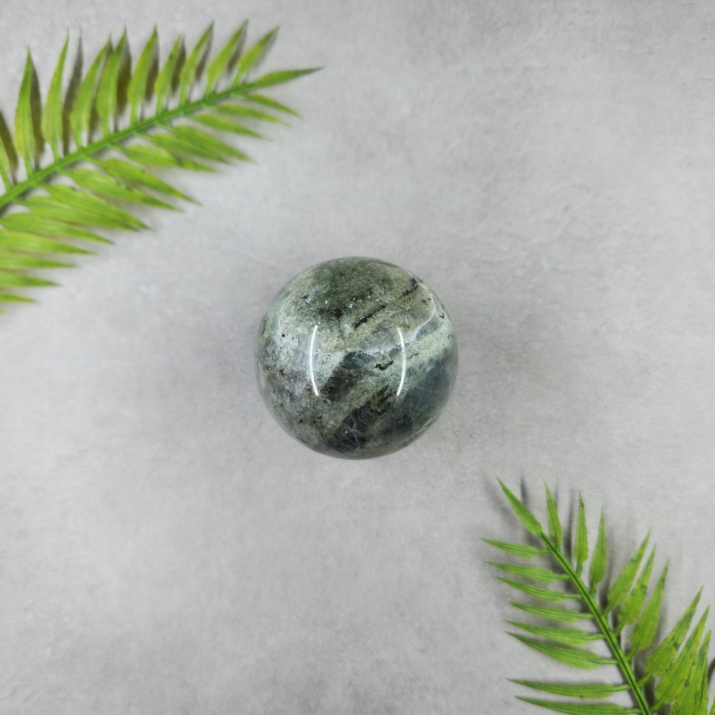 Labradorite Sphere 148g