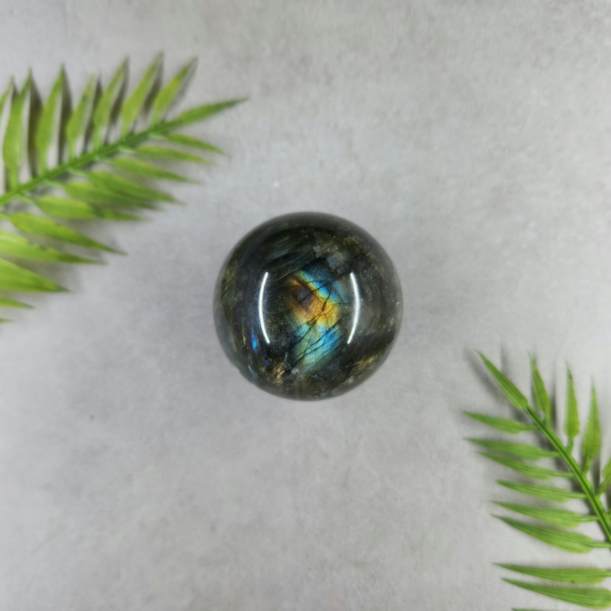 Labradorite Sphere 4cm