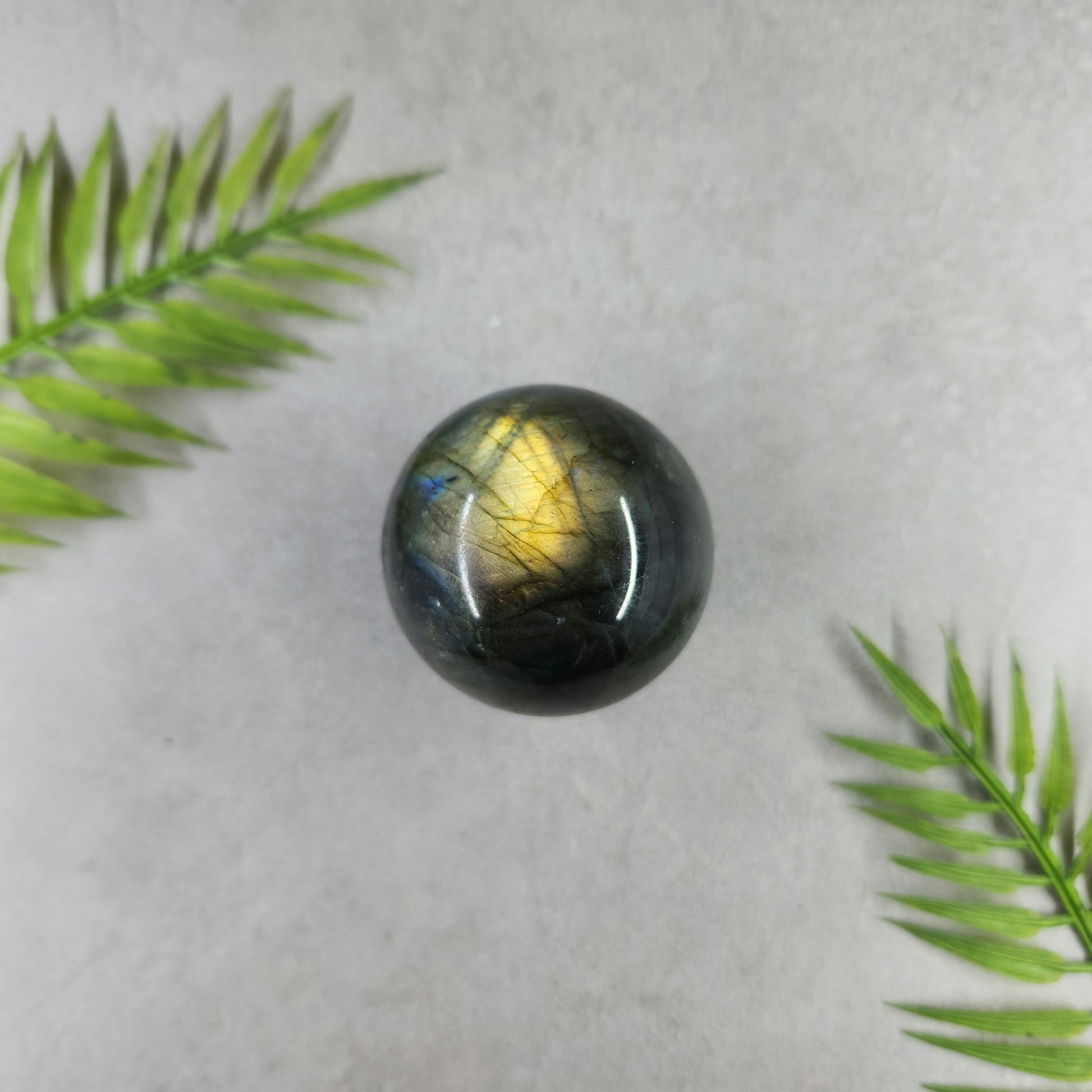 Labradorite Sphere 4cm