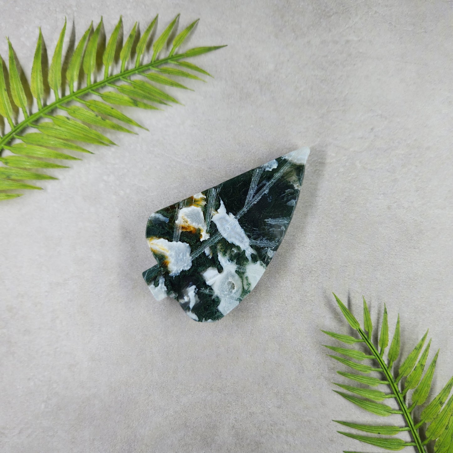 Moss Agate Leaf