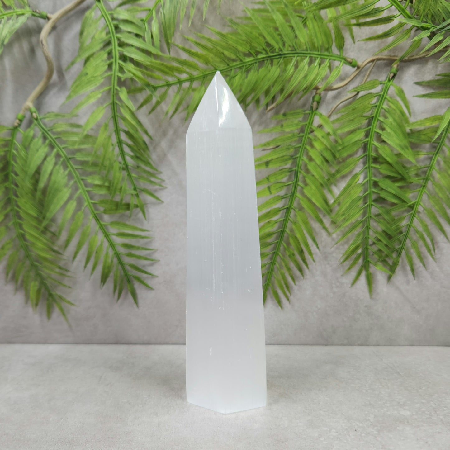 Selenite Generator 333g