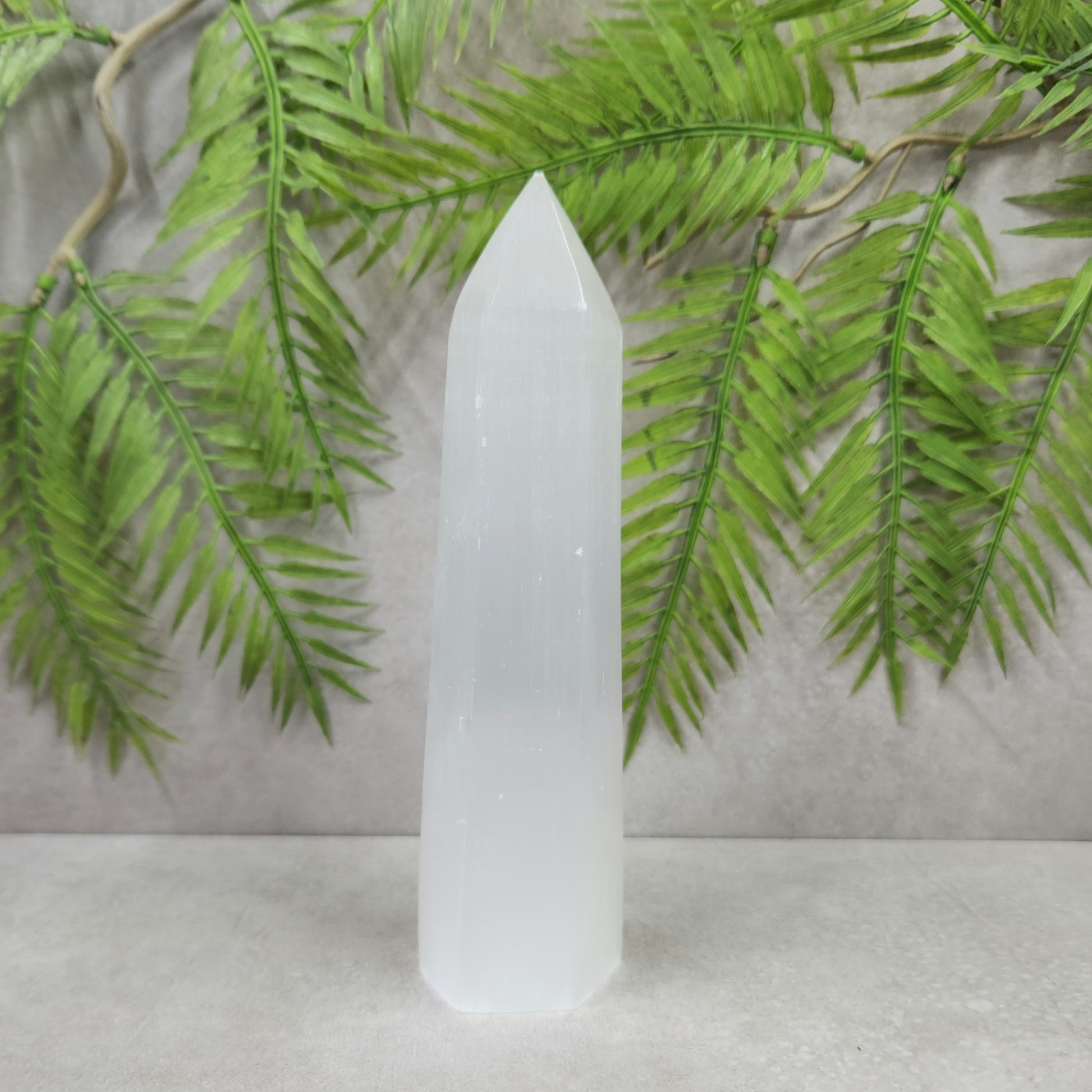 Selenite Generator 333g