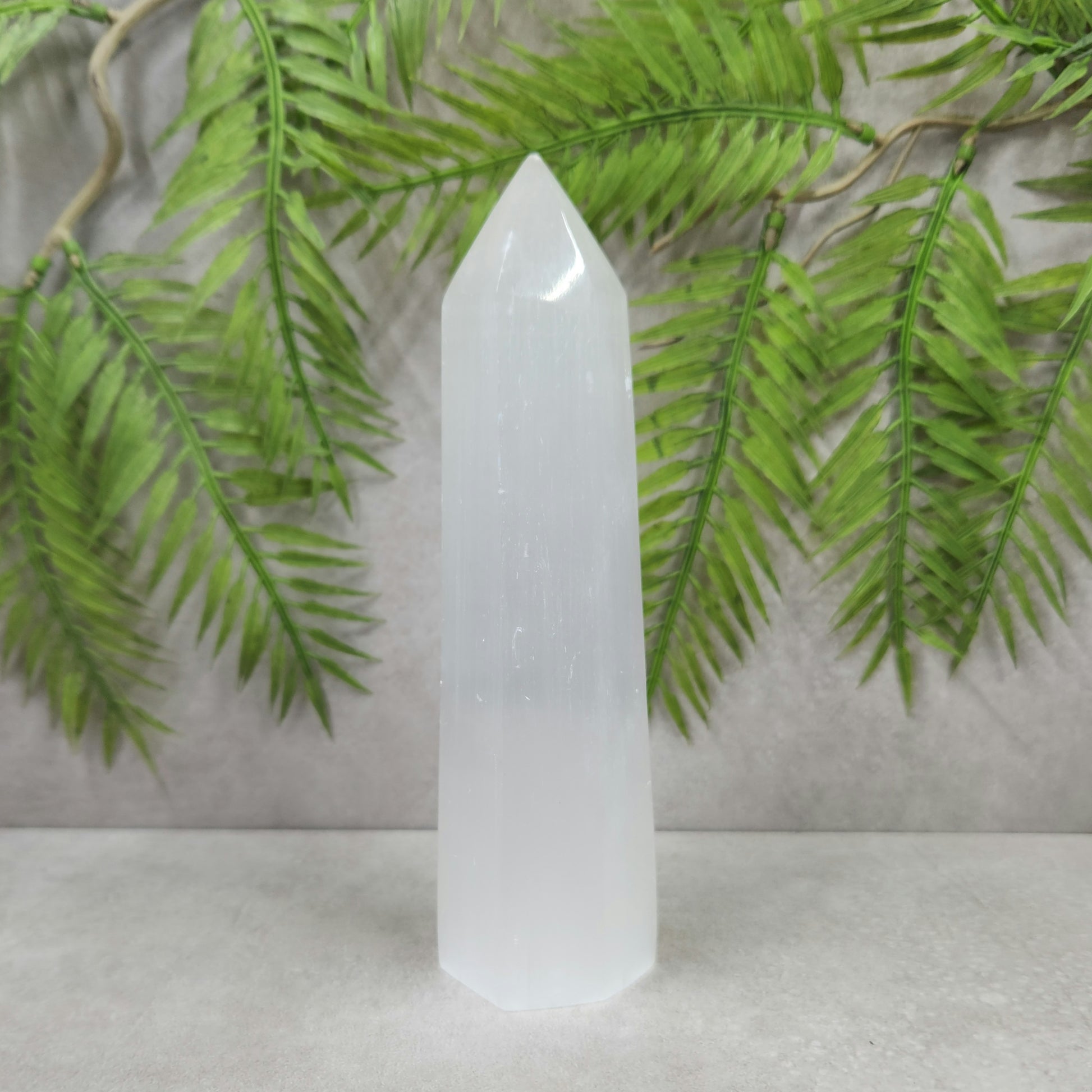 Selenite Generator 333g