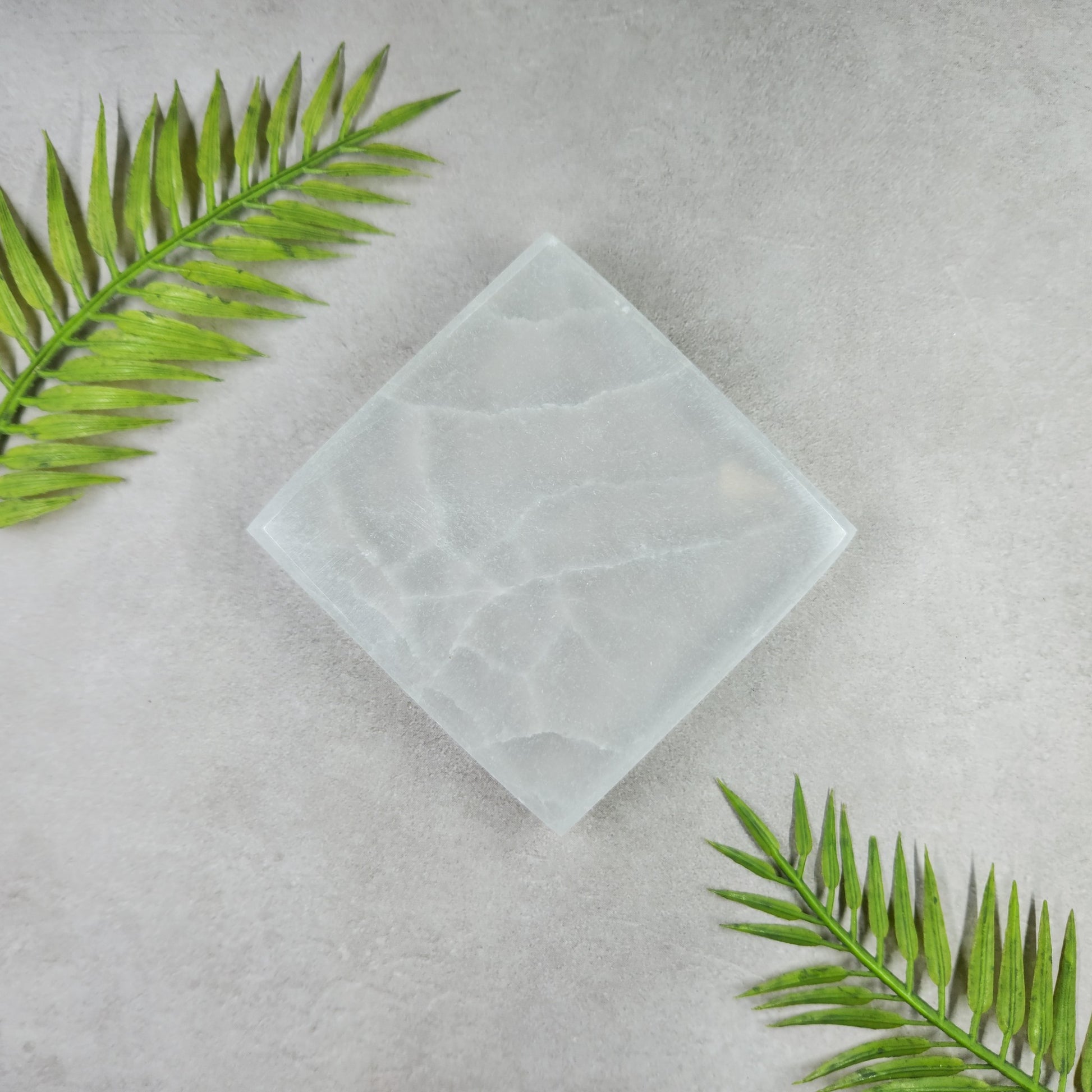 Selenite Plate - Square 8cm