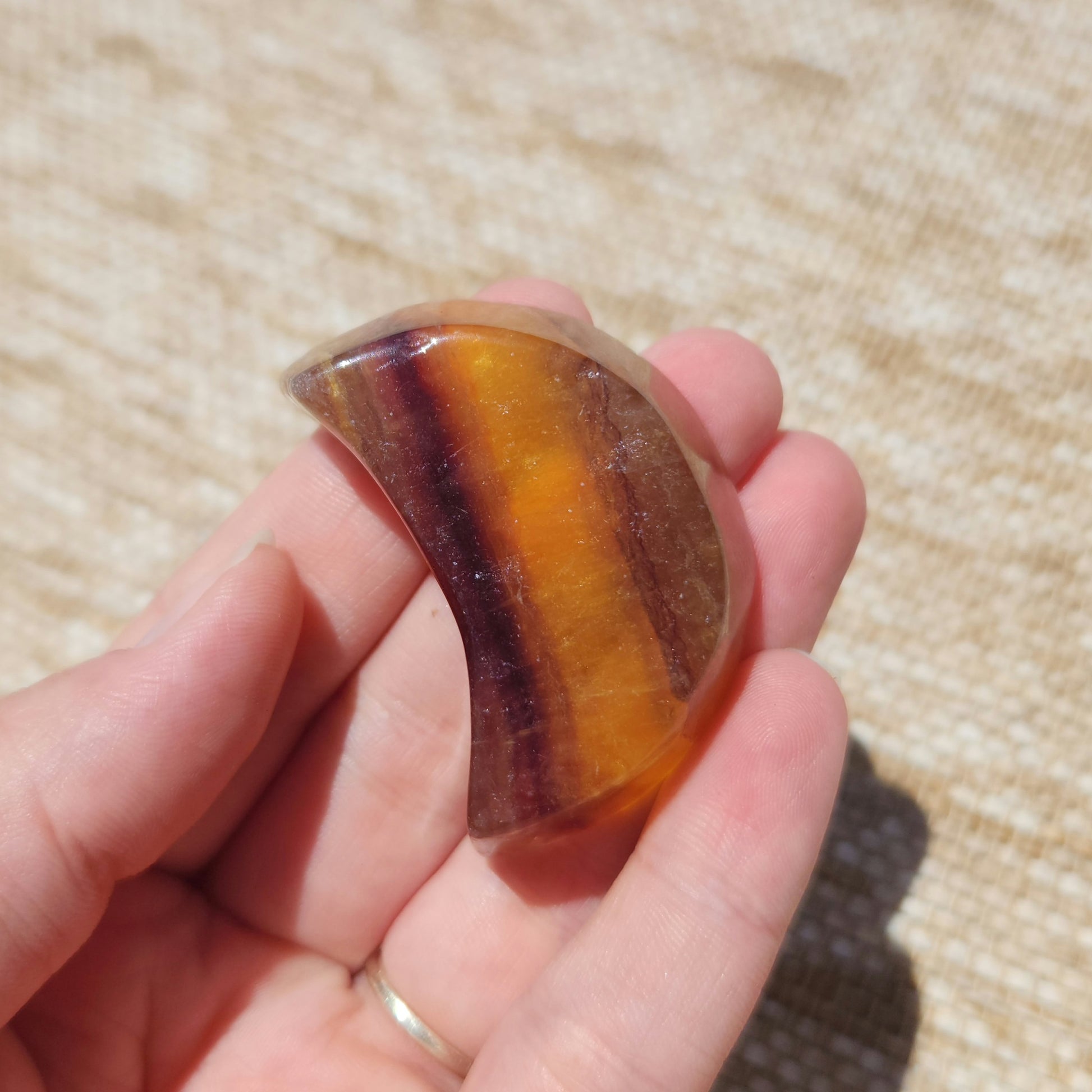 Yellow Fluorite Bowl Moon 43g