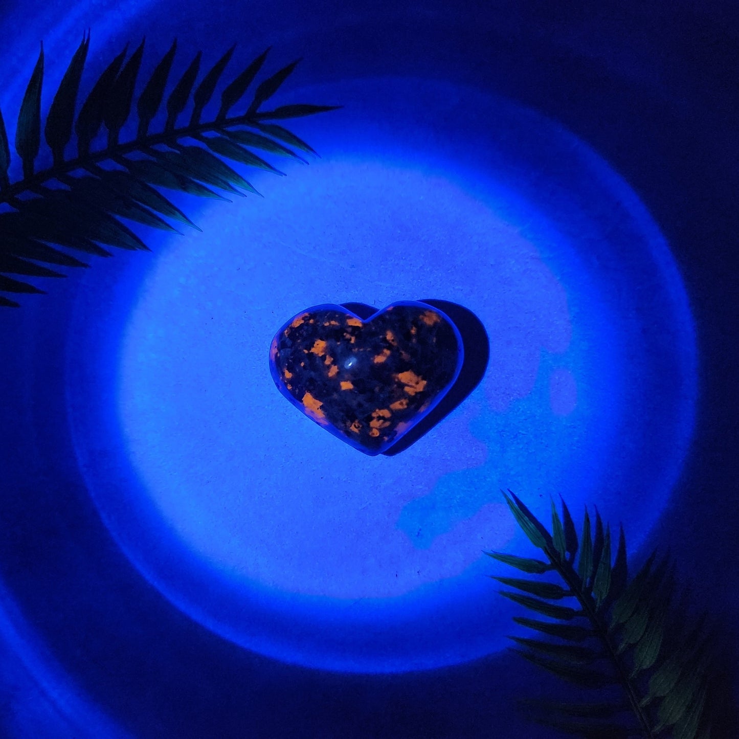 Yooperlite Heart 4.5cm