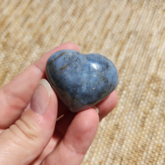 Blue Quartz Heart 3.5cm