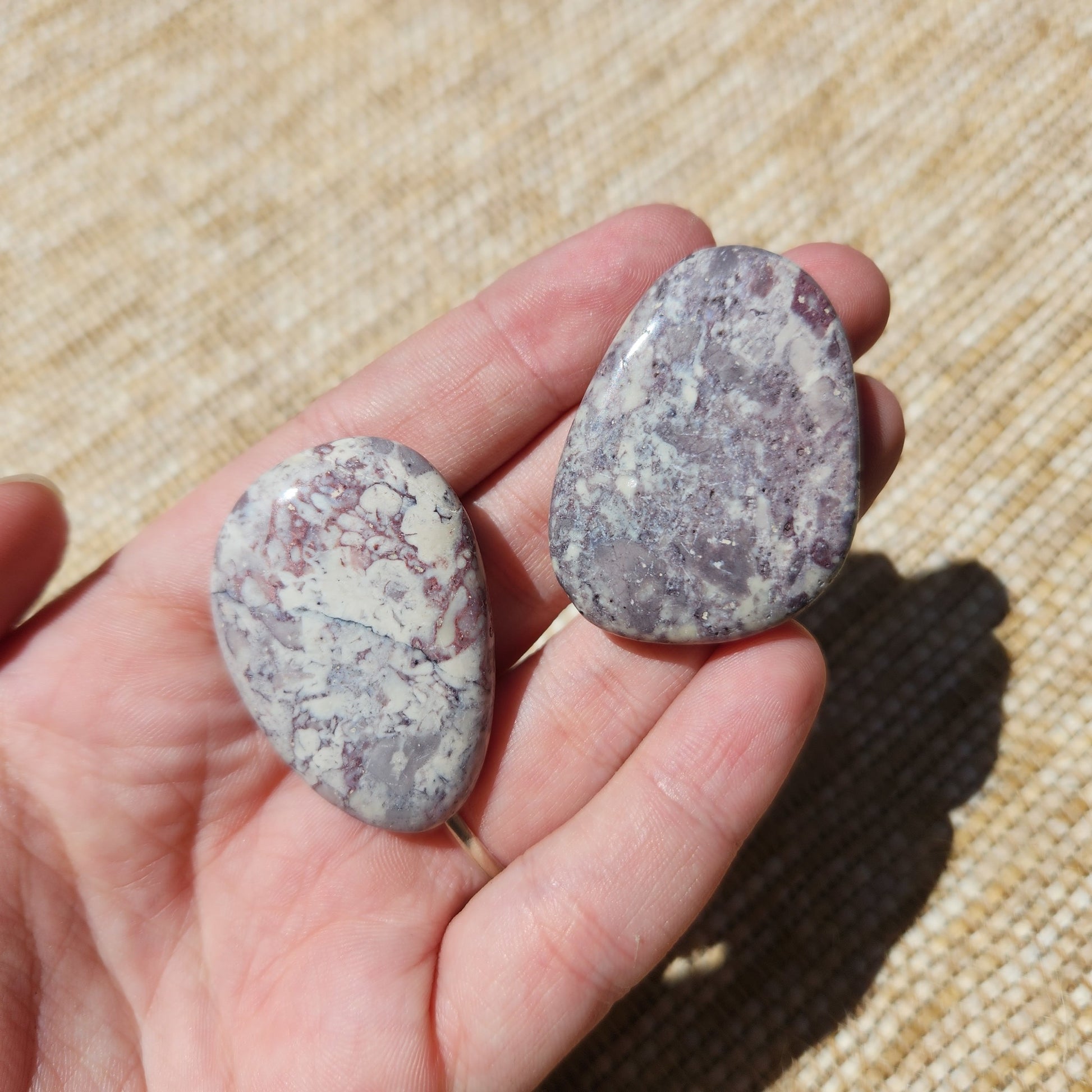 Red Howlite Flat Tumble