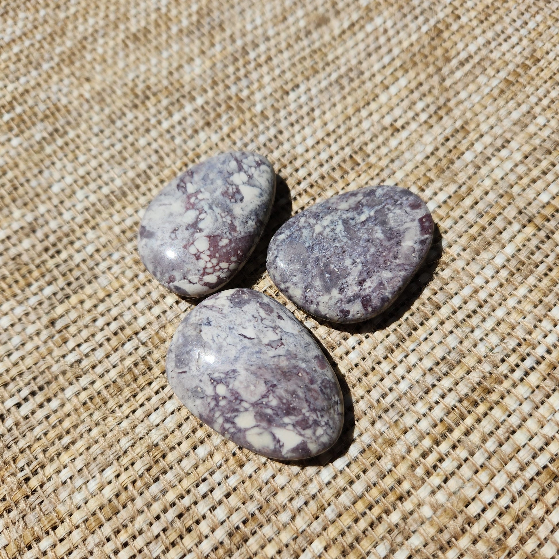 Red Howlite Flat Tumble